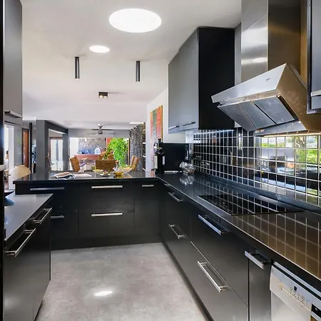 Luxury And Harmony House Villa